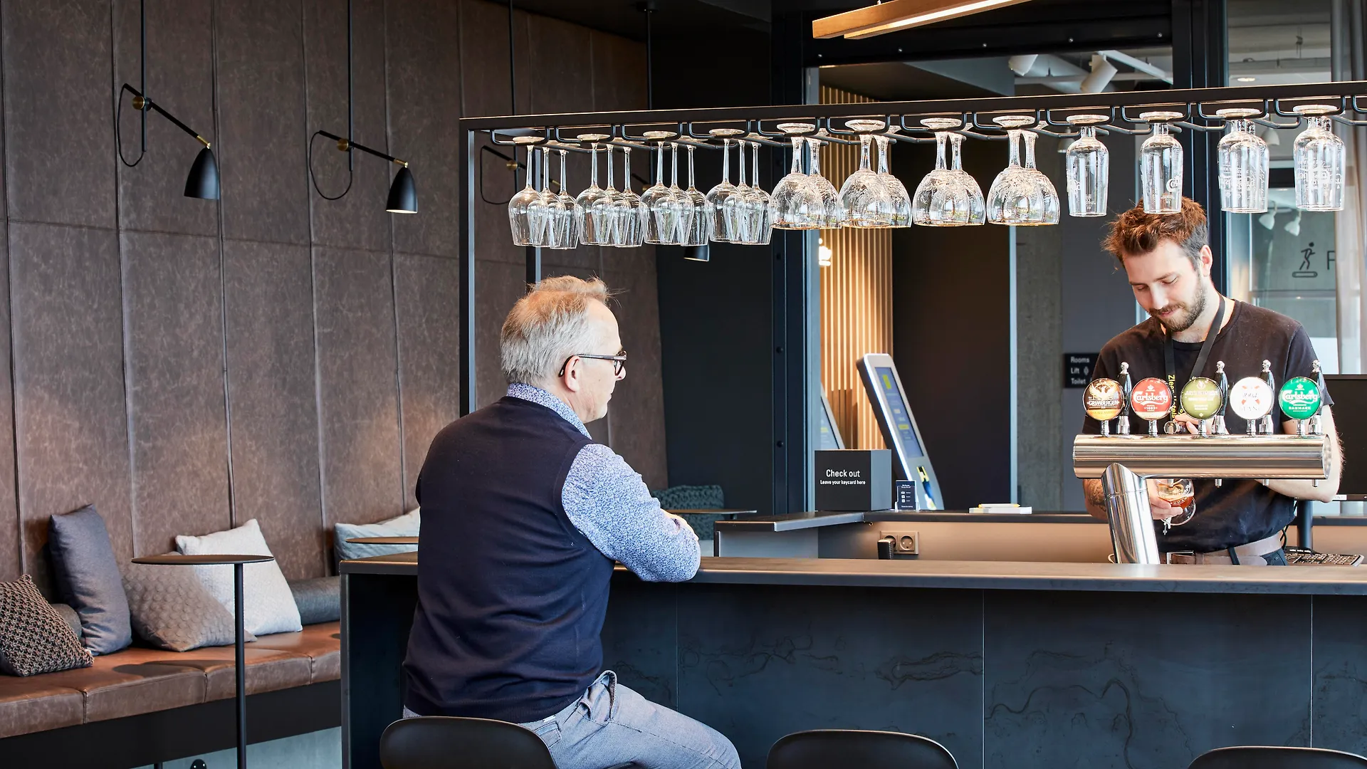 Отель Four Points Flex By Sheraton Aarhus Skejby